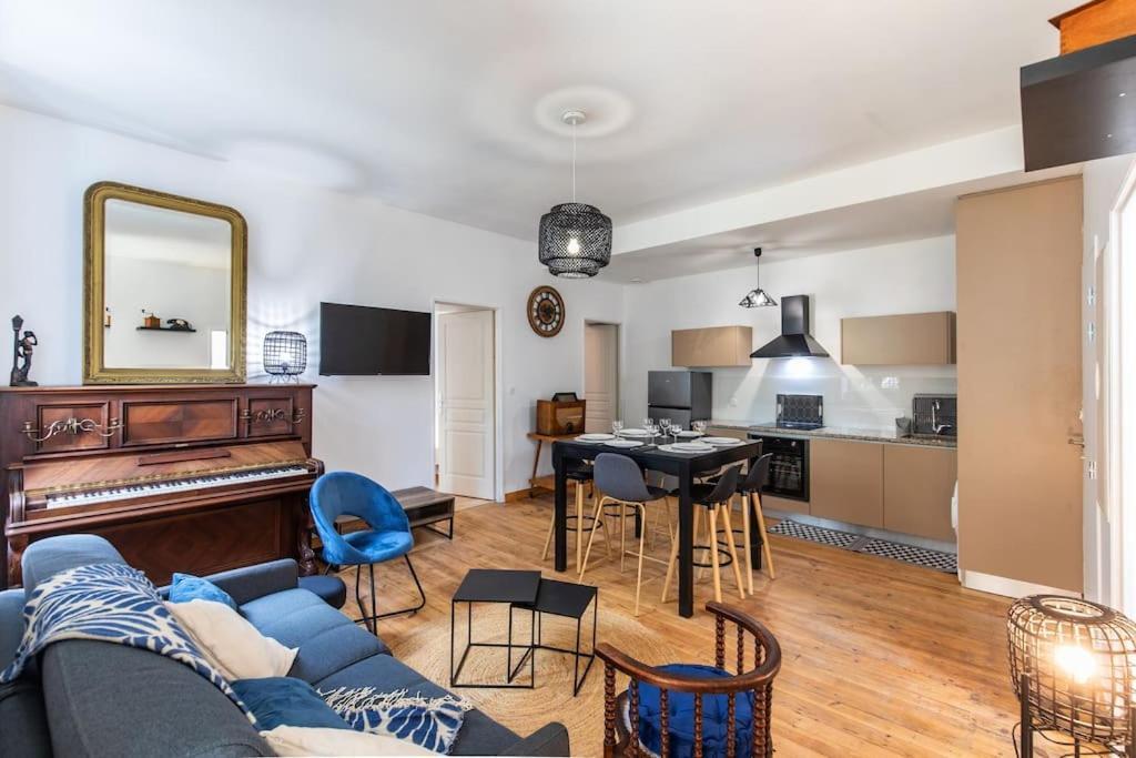 Cosy Retro Voyage Avec Veranda & Piano Apartment *